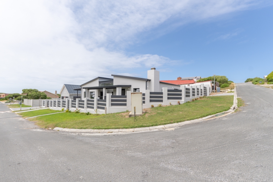 3 Bedroom Property for Sale in Agulhas Western Cape